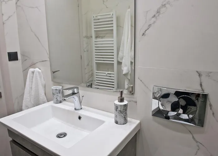 Iris #northsky סלוניקי